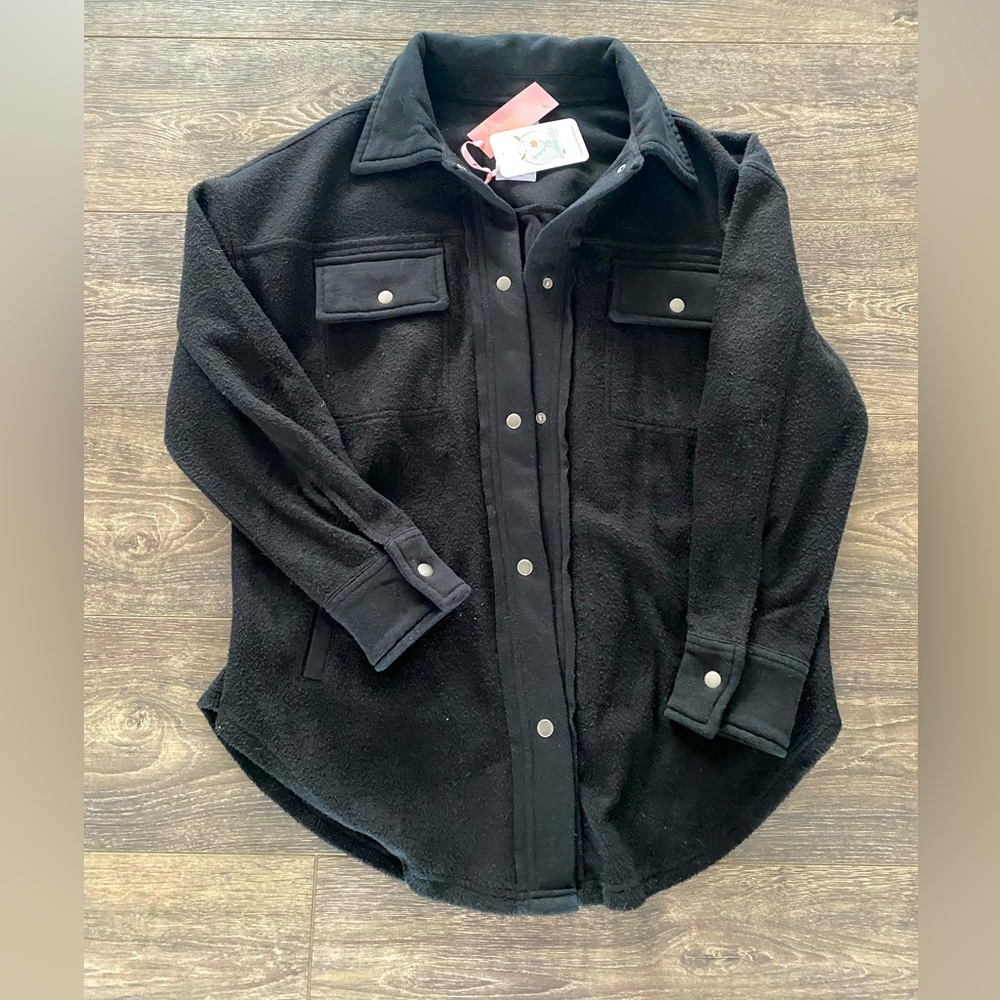 Fornia black shacket